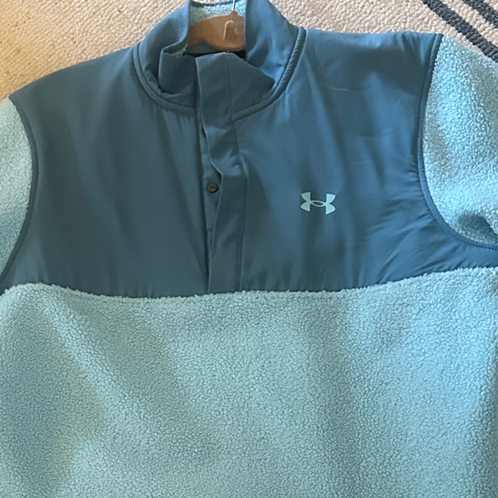 Under Armour Two-Tone Aqua Blue Sherpa Pullover men’s large